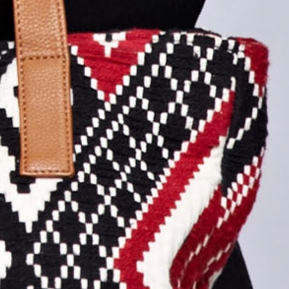 Last 1 NWT Aztec Handmade Carpet Tote Bag - Picture 3 of 10
